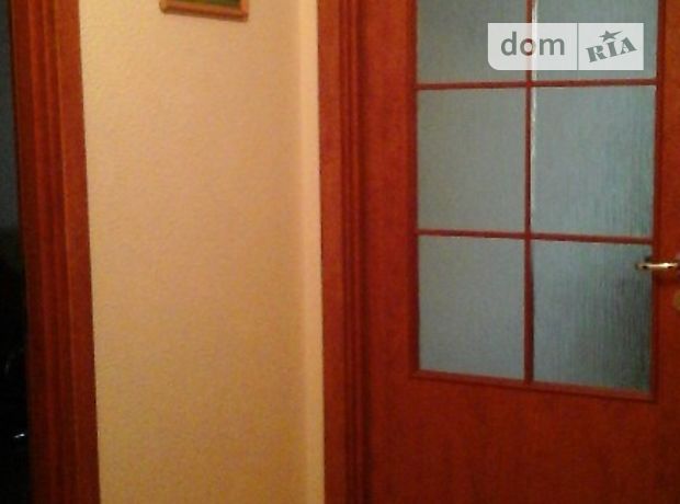 Rent daily an apartment in Dnipro per 450 uah. 