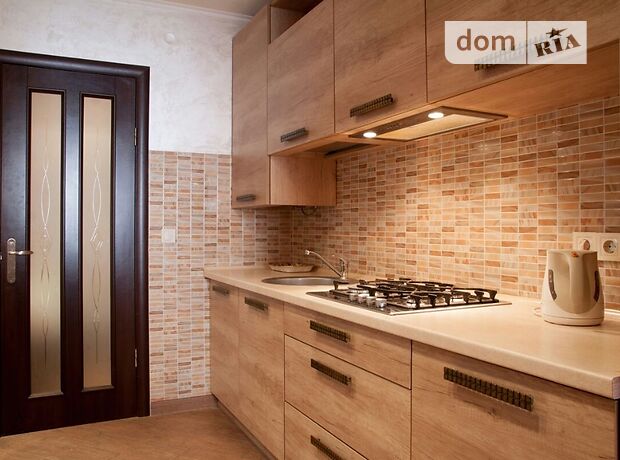 Rent daily an apartment in Lviv on the Rynok square per 500 uah. 