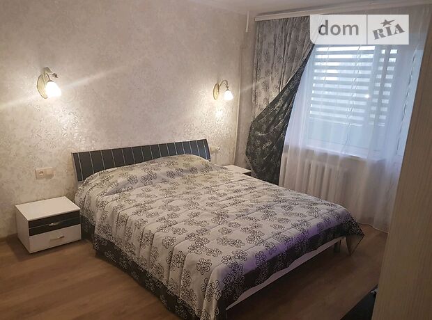 Rent daily an apartment in Berdiansk per 1100 uah. 