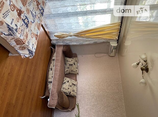 Rent daily an apartment in Berdiansk on the St. Berdianska 228 per 600 uah. 