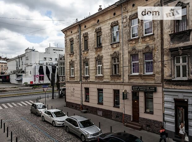 Снять посуточно квартиру в Львове на ул. Высокий Замок 15 за 600 грн. 