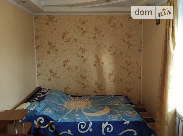 Rent an apartment in Kramatorsk on the Blvd. Mashynobudivnykiv 1500 per 3500 uah. 