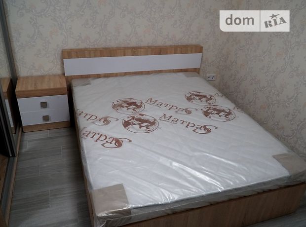 Зняти квартиру в Києві на вул. Радистів 30 за 7500 грн. 