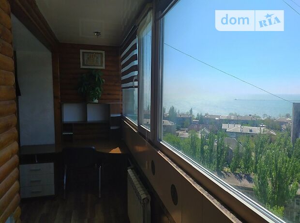 Зняти подобово квартиру в Бердянську на вул. Лютеранська 1 за 1000 грн. 