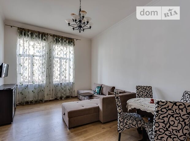 Снять квартиру в Львове в Галицком районе за 13405 грн. 
