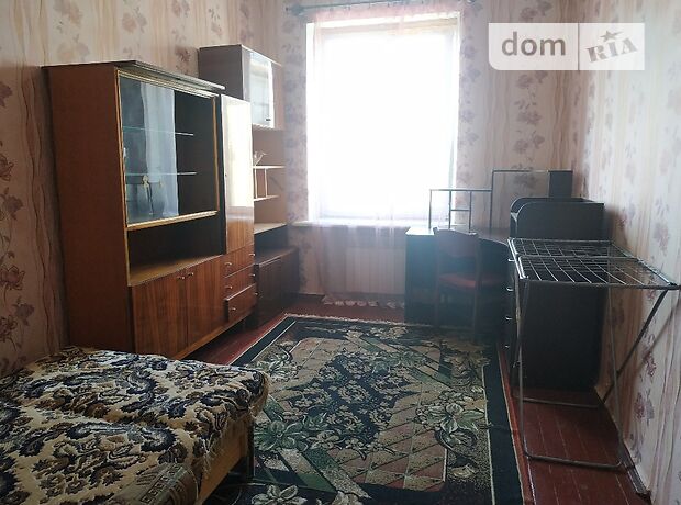 Rent daily an apartment in Dnipro in Tsentralnyi district per 450 uah. 