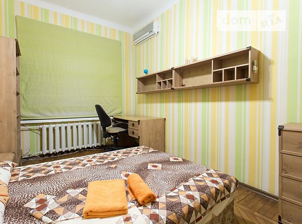 Rent daily an apartment in Kharkiv on the St. Myronosytska per 950 uah. 