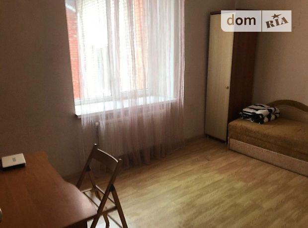 Rent a room in Ternopil on the St. Mostova bichna per 2005 uah. 