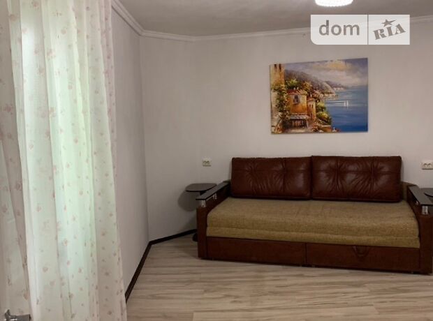 Rent daily a house in Odesa on the Blvd. Lidersivskyi per 700 uah. 