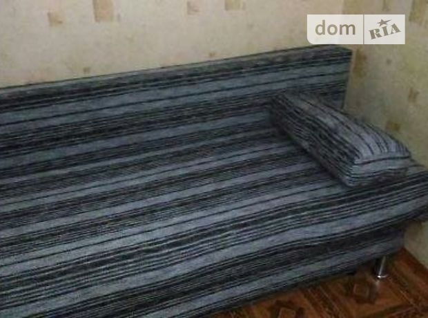 Rent a room in Kyiv on the St. Urlivska per 5615 uah. 