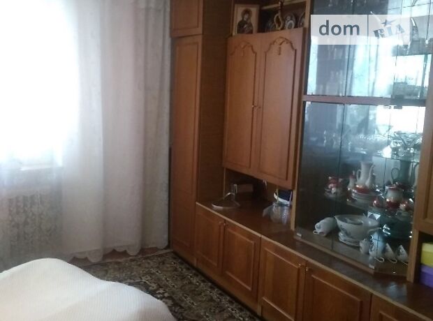 Rent a room in Rivne on the St. Stepana Bandery per 1900 uah. 