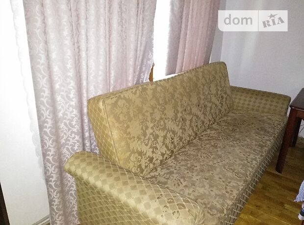 Rent daily an apartment in Berdiansk on the Avenue Skhidnyi per 700 uah. 