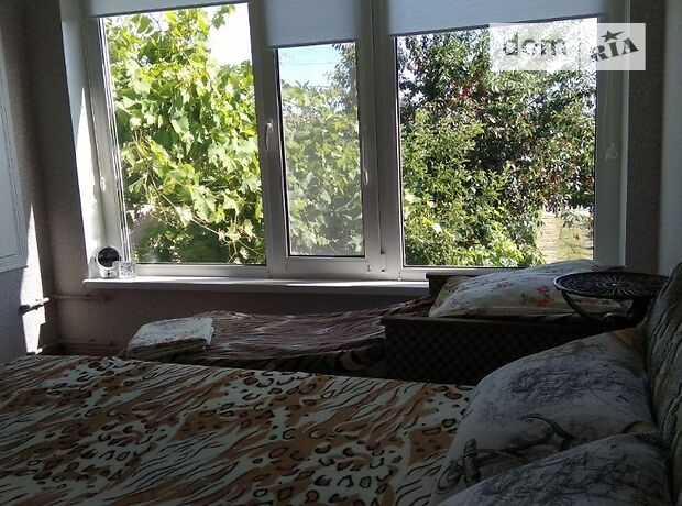 Rent daily a room in Berdiansk on the St. Hertsena per 200 uah. 