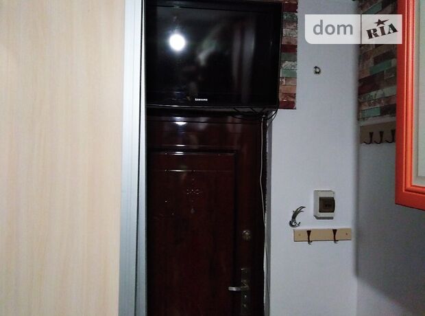 Rent an apartment in Kharkiv on the St. Nemyshlianska per 4000 uah. 
