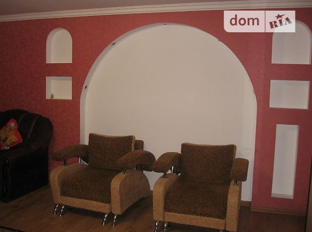 Rent an apartment in Sumy on the St. Romenska 2 per 6000 uah. 