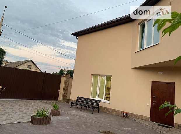 Rent daily a house in Odesa on the lane Druhyi 3 per 2000 uah. 