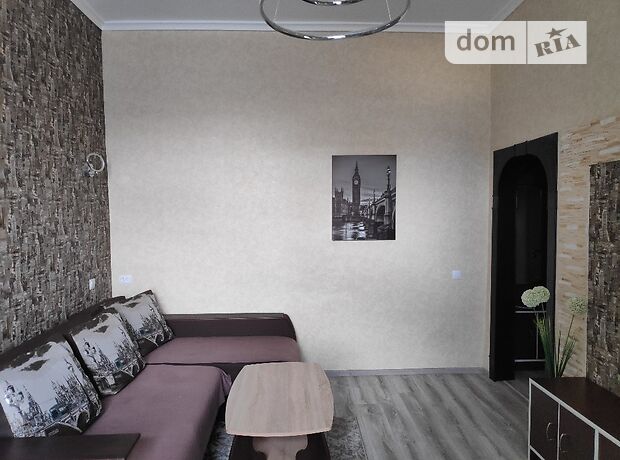 Rent daily an apartment in Kyiv near Metro Vokzalna per 800 uah. 