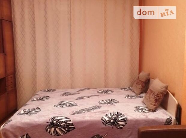 Rent an apartment in Zhytomyr on the Avenue Myru per 2800 uah. 