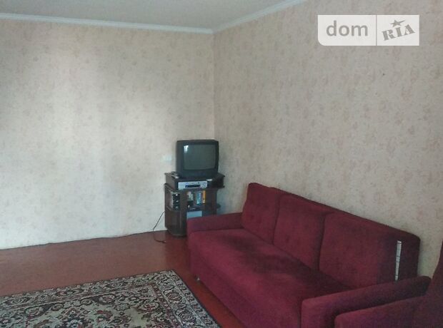 Rent a room in Cherkasy on the St. Kozatska per 2200 uah. 