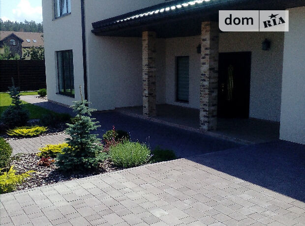Rent daily a house in Odesa on the St. Horikhova per 6000 uah. 