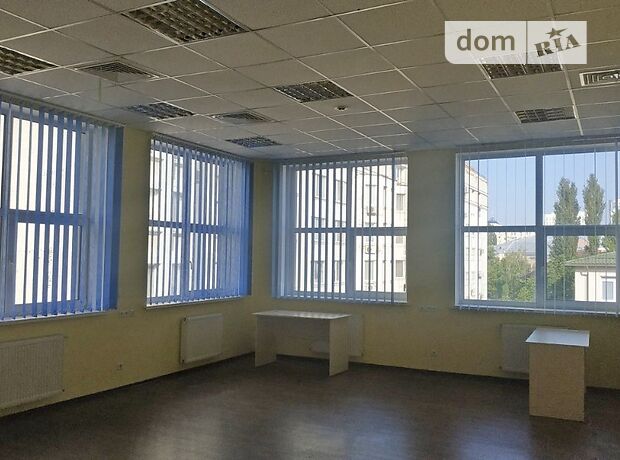 Зняти офіс в Києві біля ст.м. Лук'янівська за 23258 грн. 