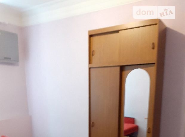 Снять комнату в Запорожье за 2000 грн. 