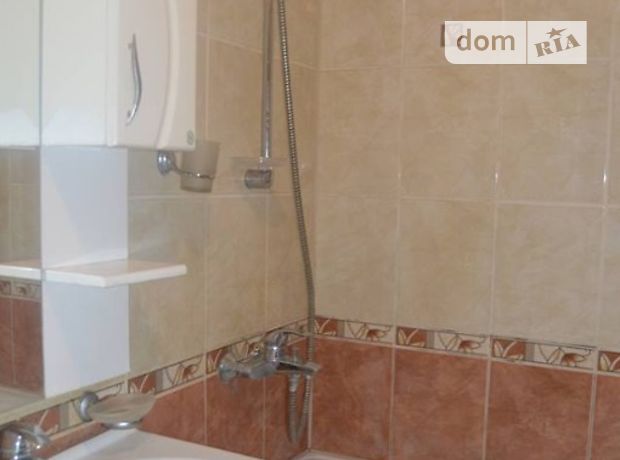 Rent an apartment in Lutsk on the St. Mazepy hetmana 14 per 5500 uah. 