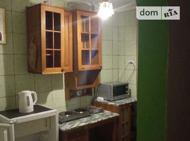 Rent an apartment in Lviv on the St. Trakt Hlynianskyi 43 per 5000 uah. 