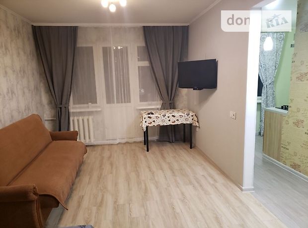 Rent an apartment in Kharkiv on the St. Hirshmana per 3700 uah. 