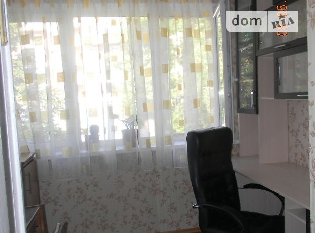 Rent a room in Poltava on the St. Medychna 46 per 1500 uah. 