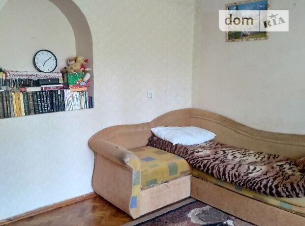 Rent a room in Rivne per 1500 uah. 