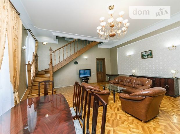 Зняти подобово квартиру в Києві на вул. Жилянська за 2500 грн. 
