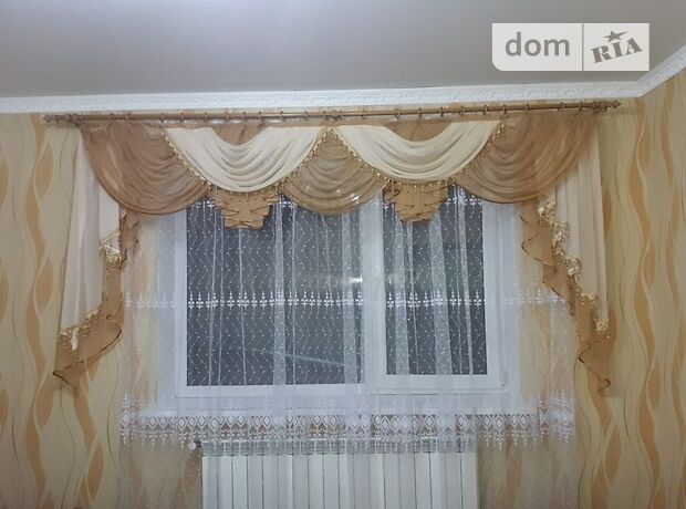 Rent daily an apartment in Uman on the lane Proizzhyi 20 per 600 uah. 