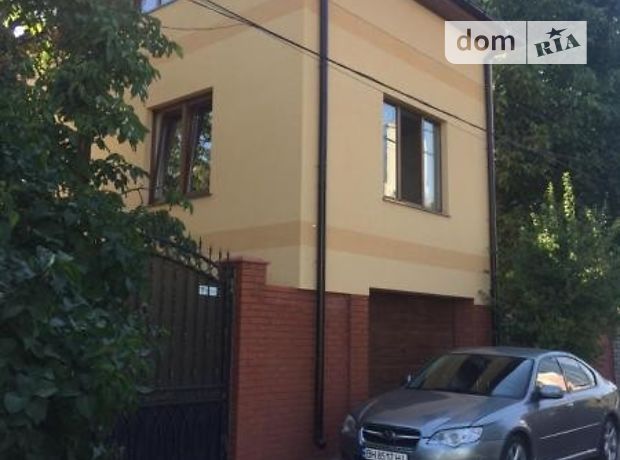 Зняти подобово будинок в Одесі на вул. Новоберегова за 1300 грн. 