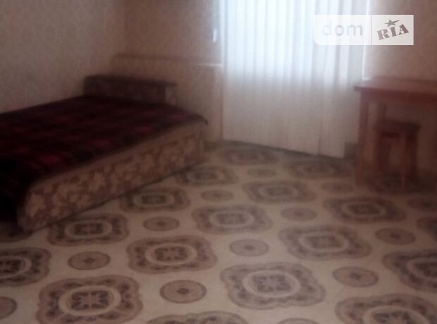 Rent an apartment in Zhytomyr per 8000 uah. 