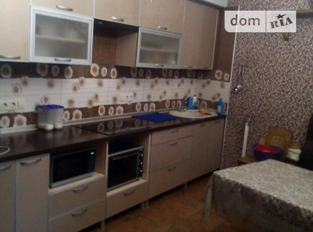Rent daily a house in Zaporizhzhia per 1500 uah. 