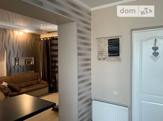 Rent daily an apartment in Khmelnytskyi per 500 uah. 
