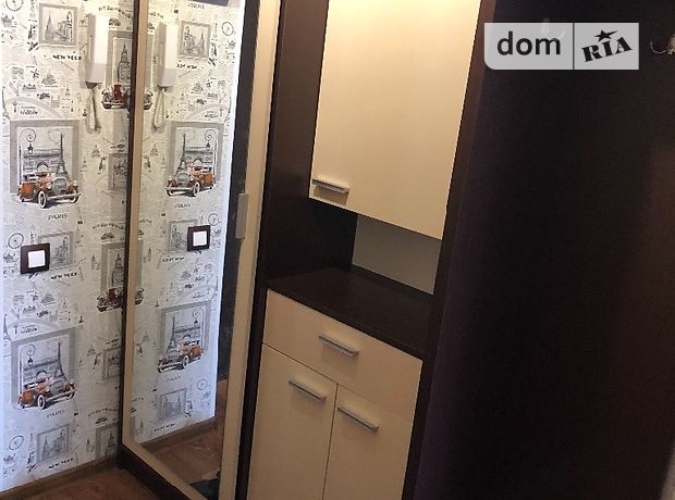 Rent an apartment in Dnipro in Industrіalnyi district per 6000 uah. 