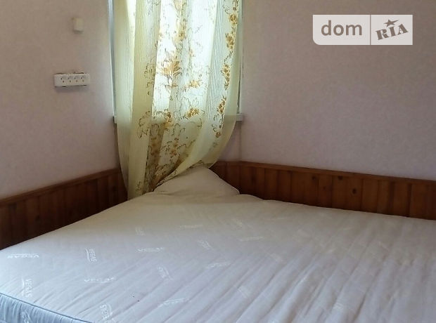 Rent daily a house in Odesa on the lane Morekhidnyi 2 per 700 uah. 