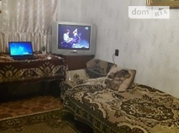 Зняти подобово квартиру в Дніпрі на просп. Богдана Хмельницького за 350 грн. 