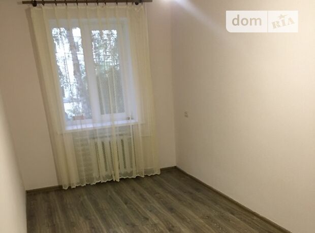 Rent an apartment in Vinnytsia on the St. 2-i Pyrohova 117 per 7000 uah. 
