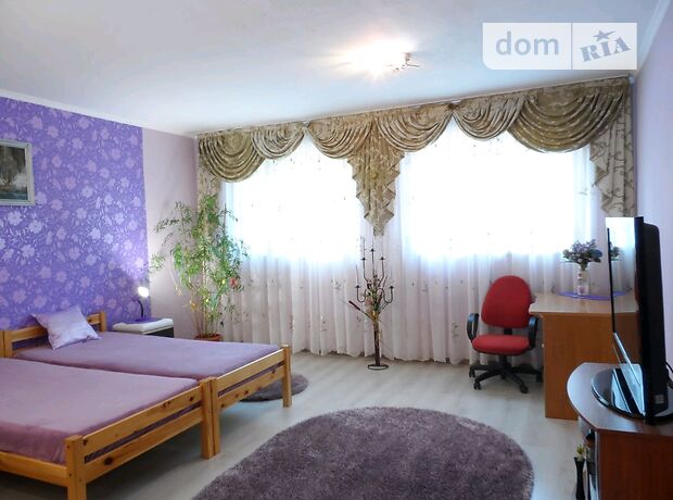 Rent an apartment in Uzhhorod per 6500 uah. 