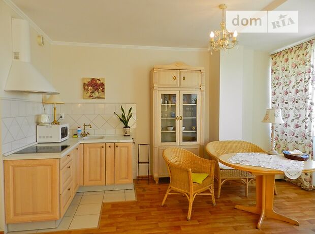 Rent an apartment in Kyiv near Metro Osokorki per 15000 uah. 