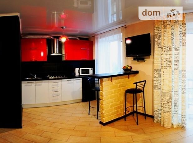 Rent daily an apartment in Mykolaiv on the St. Moskovska 54 per 600 uah. 