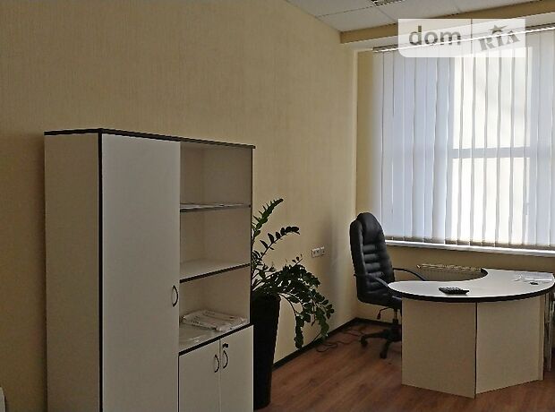 Rent an office in Kyiv on the St. Yuriia Illienka 81А per 15300 uah. 