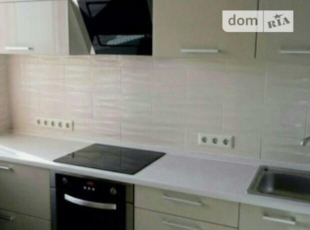 Rent an apartment in Odesa on the St. Marselska 35 per 8000 uah. 