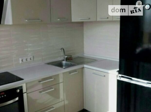 Rent an apartment in Odesa on the St. Marselska 35 per 8000 uah. 