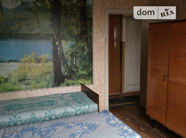 Rent an apartment in Sloviansk on the St. Novo-Slovianska per 2500 uah. 