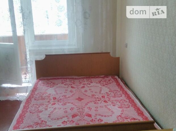 Rent an apartment in Poltava on the Blvd. Yuriia Pobiedonostseva 2 per 6500 uah. 