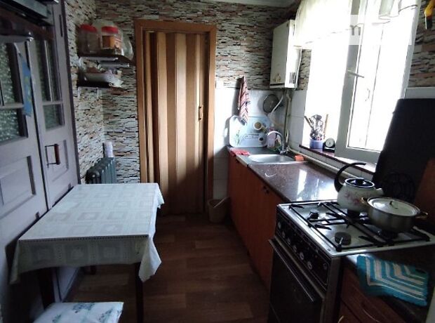 Rent a room in Mykolaiv on the lane Dobroliubova per 1300 uah. 